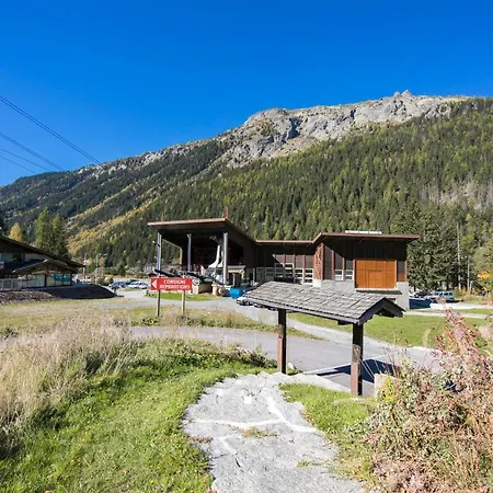Sainte-foy-l'argentiere Sleeps 6 Appartamento *