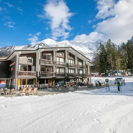 Sainte-foy-l'argentiere Sleeps 6 Chamonix
