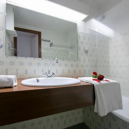 Sainte-foy-l'argentiere Sleeps 6 Chamonix